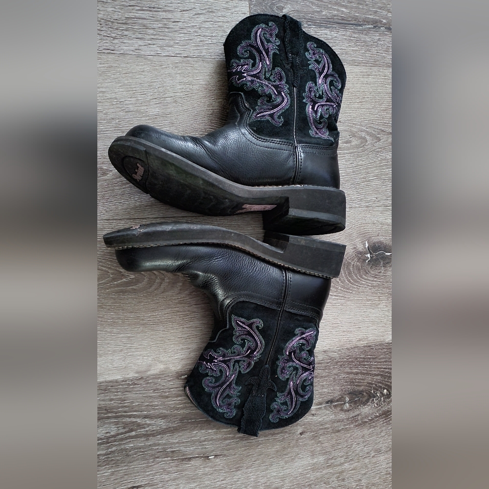 Black and Purple Ariat Leather Embroidered Women's Boots - Picture 5 of 12